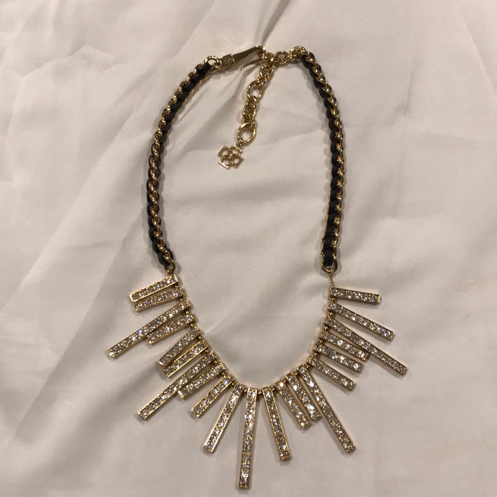 Ann Taylor Necklace 15$